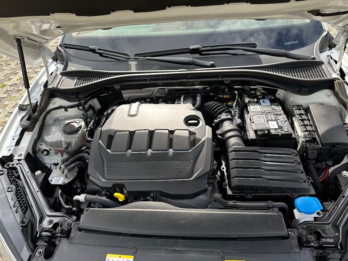 Škoda Superb 2.0Tdi 110kw style Dsg 1 majitel 2021 - 20