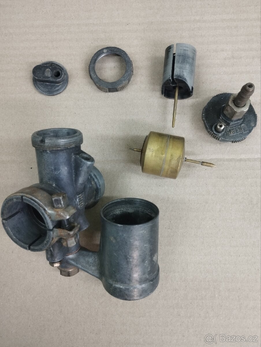 JIKOV ČERNÝ 2424b - 20