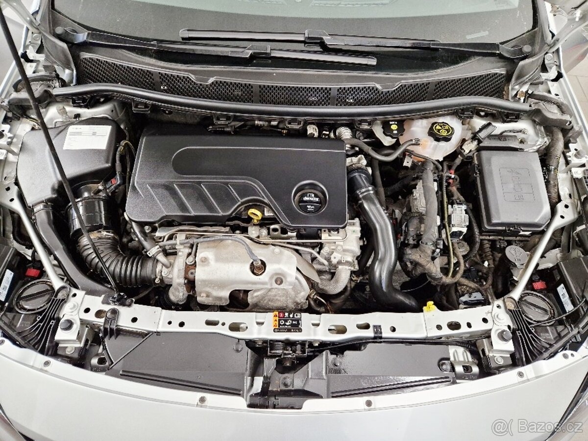 OPEL Astra Sports, 1.6 CDTi, r.v. 2019, plný servis - 20