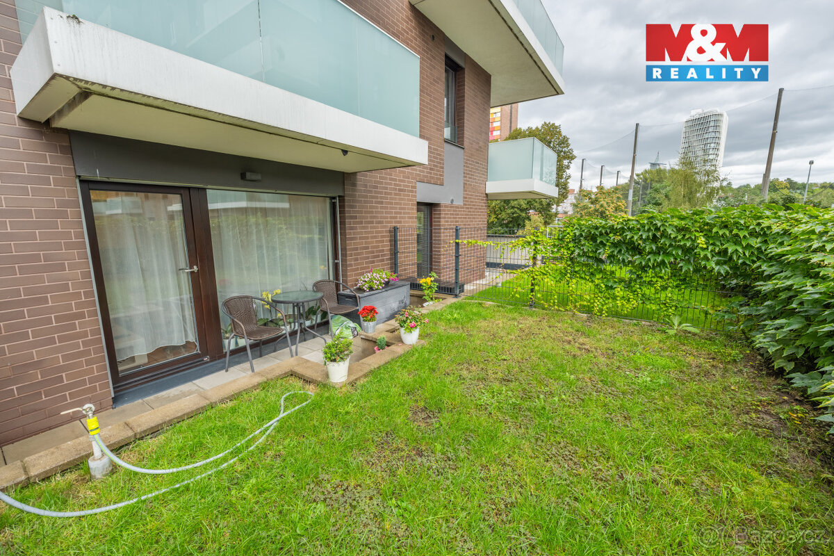 Prodej bytu 1+kk, 38 m², Praha, ul. Nekvasilova - 20