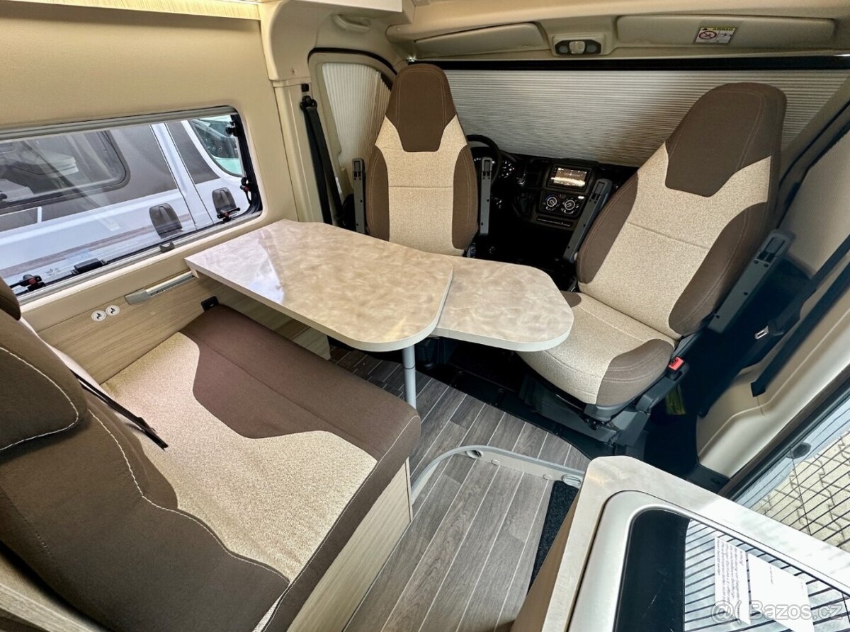 Forster 636 EB VANTASY zvedací střecha - 20