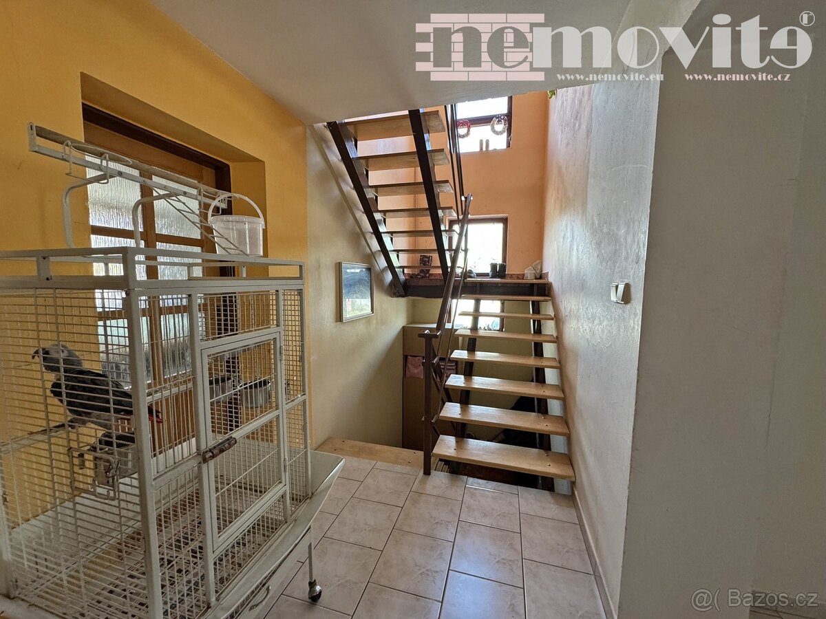 Exkluzivně nabízíme na prodej vícegenerační dům, 320 m2 - Do - 20