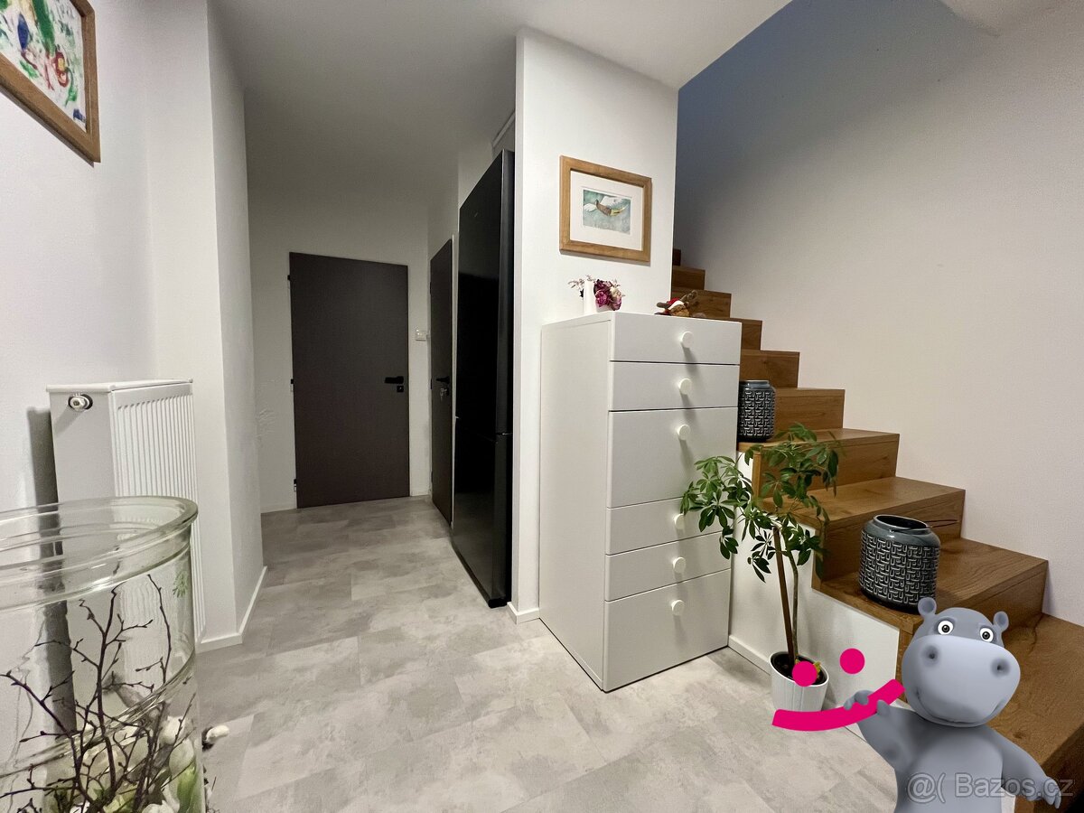 Prodej rodinného domu 170 m², Kralupy nad Vltavou - Mikovice - 20