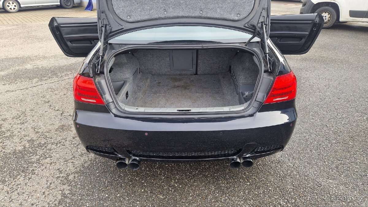 BMW 335 i E92 Sport - 20