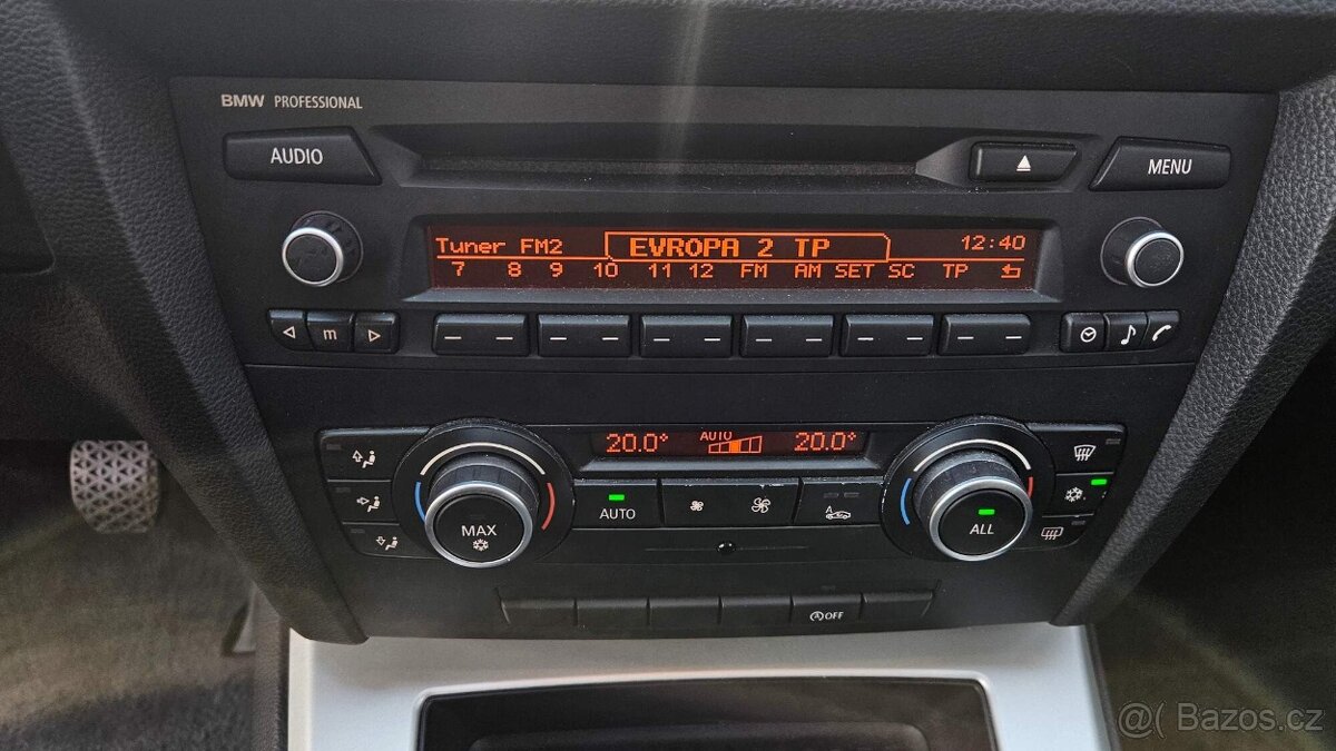 BMW 316i E91 m.2011 STK 9/27 xenony, park.senzory, nové ČR - 20