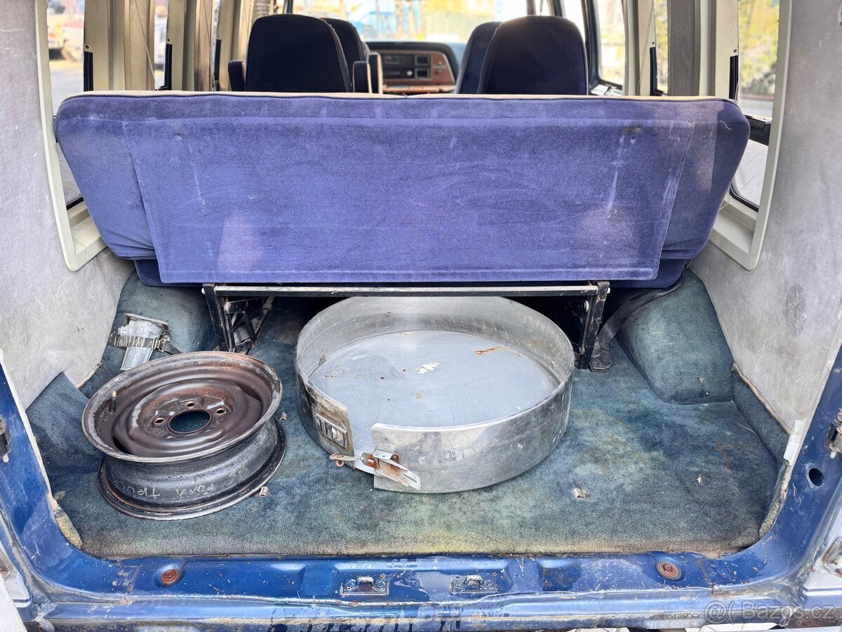 1986 Ford Econoline 150 - 20