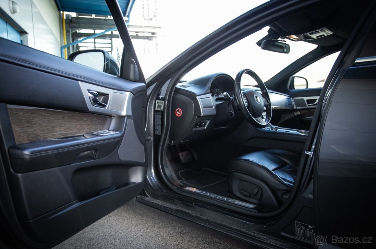 JAGUAR XF 2.2 147kW Luxury 2013 - 20