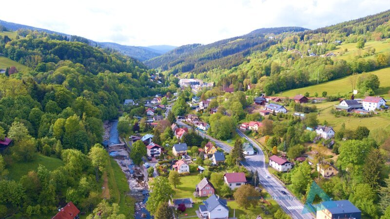 Prodej samostatného přízemního bytu 2kk se zahrádkou ve Vrch - 20