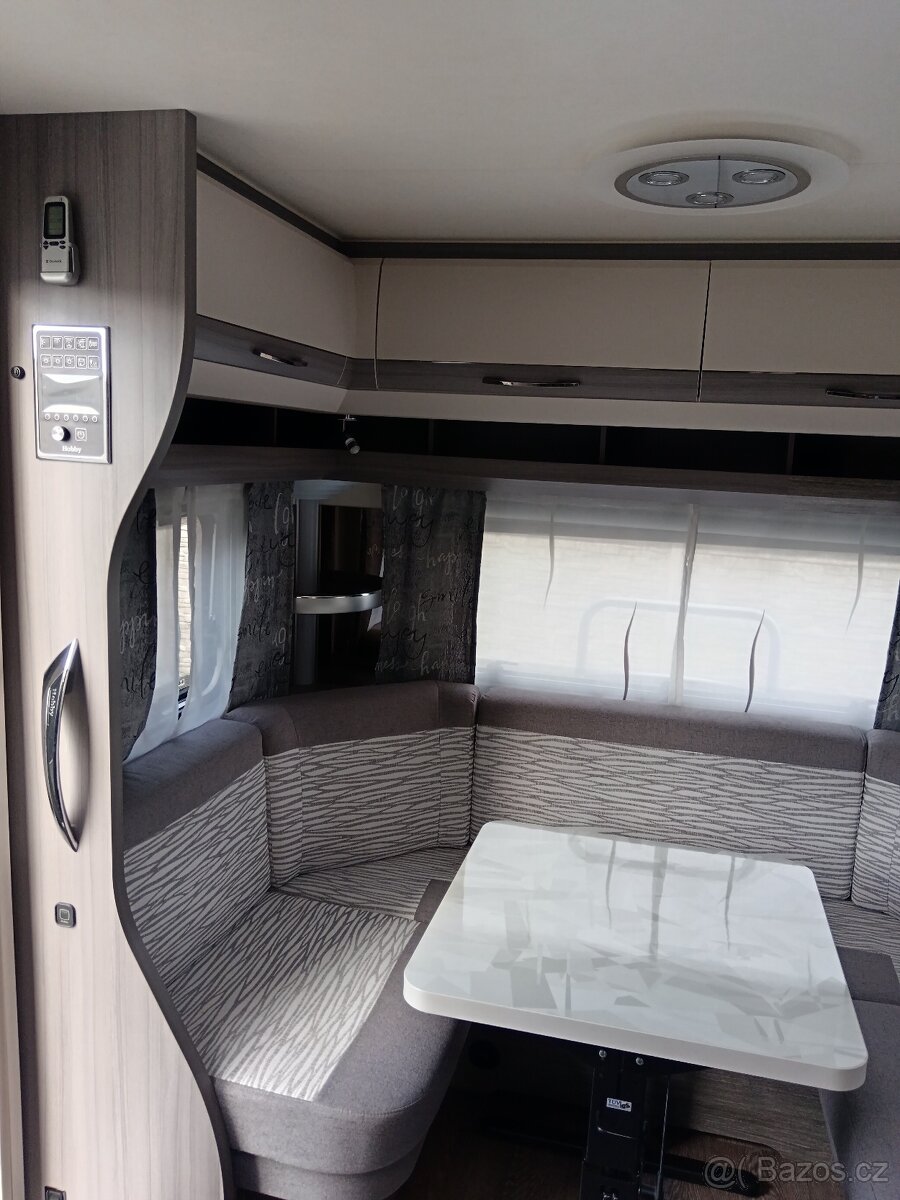 Karavan Hobby 475 - 20