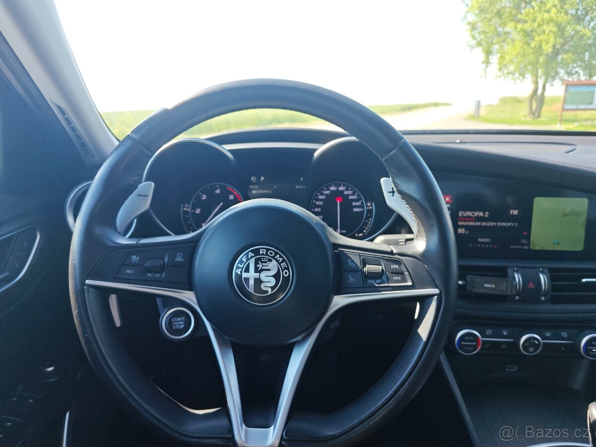Alfa Romeo Giulia 2.2JTD-dohoda - 20