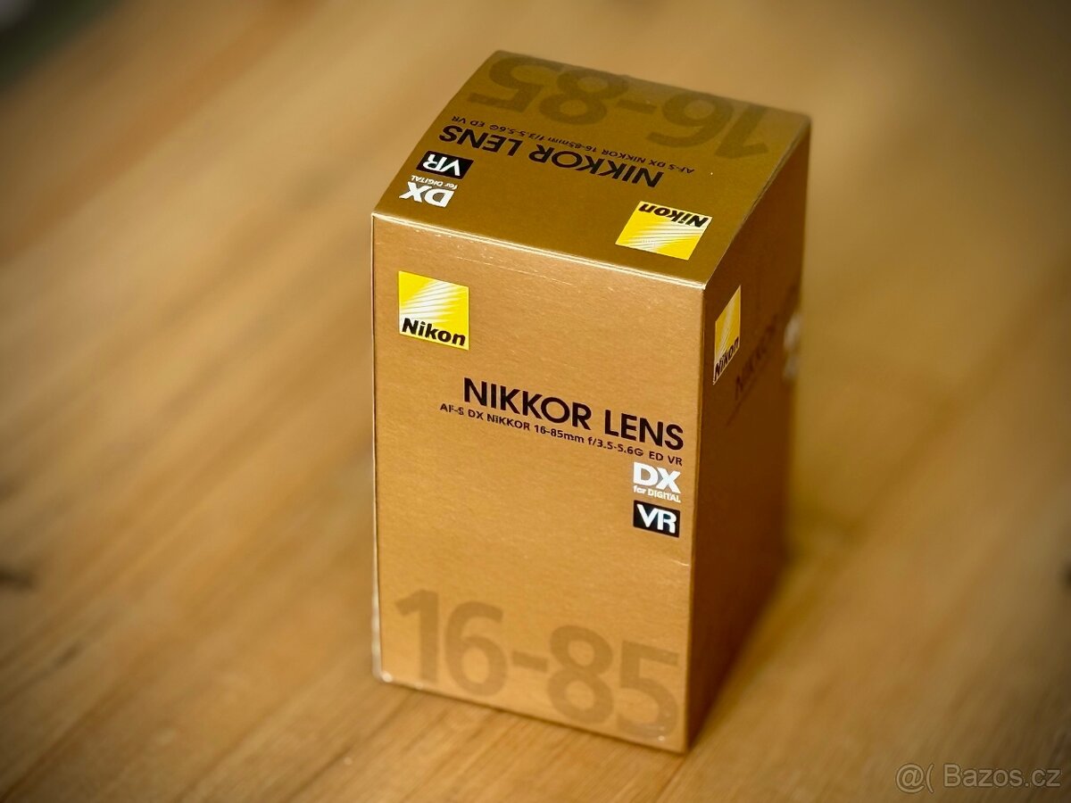 Nikon D7200 + objektivy a příslušenství (jen 5000 snímků) - 20