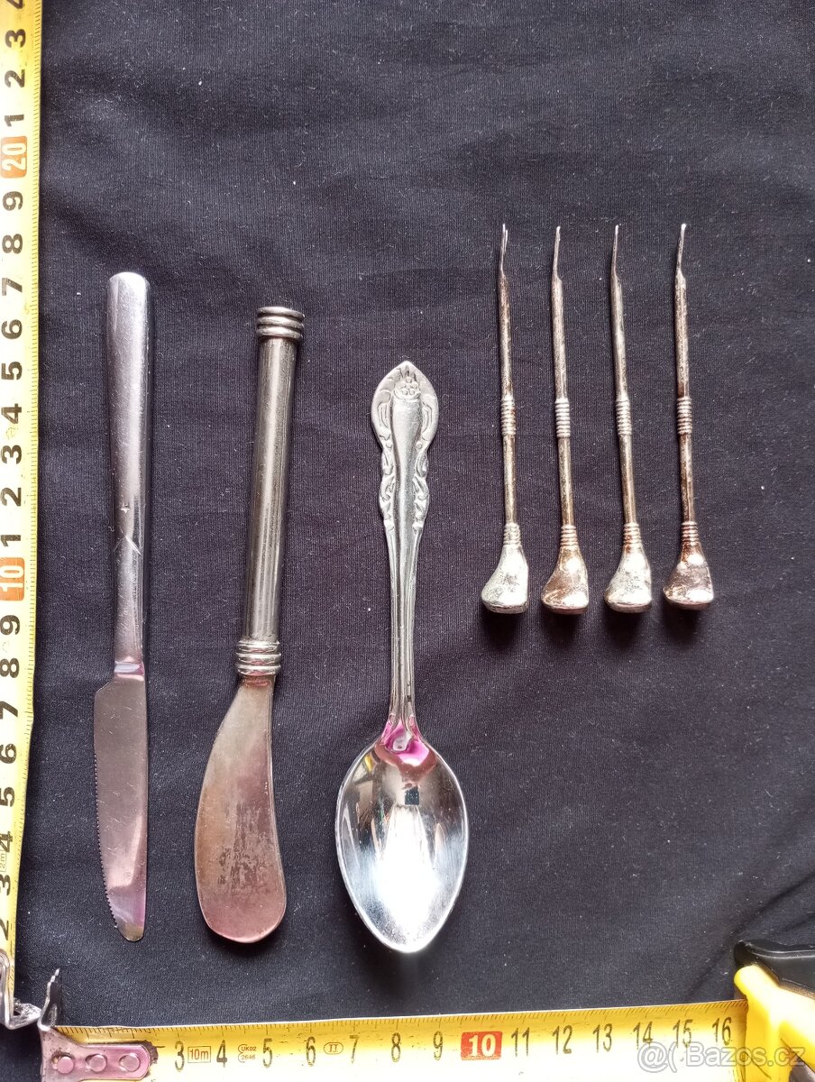 Sběratelské lžičky, vidličky, nože - celkem 106 ks - 20