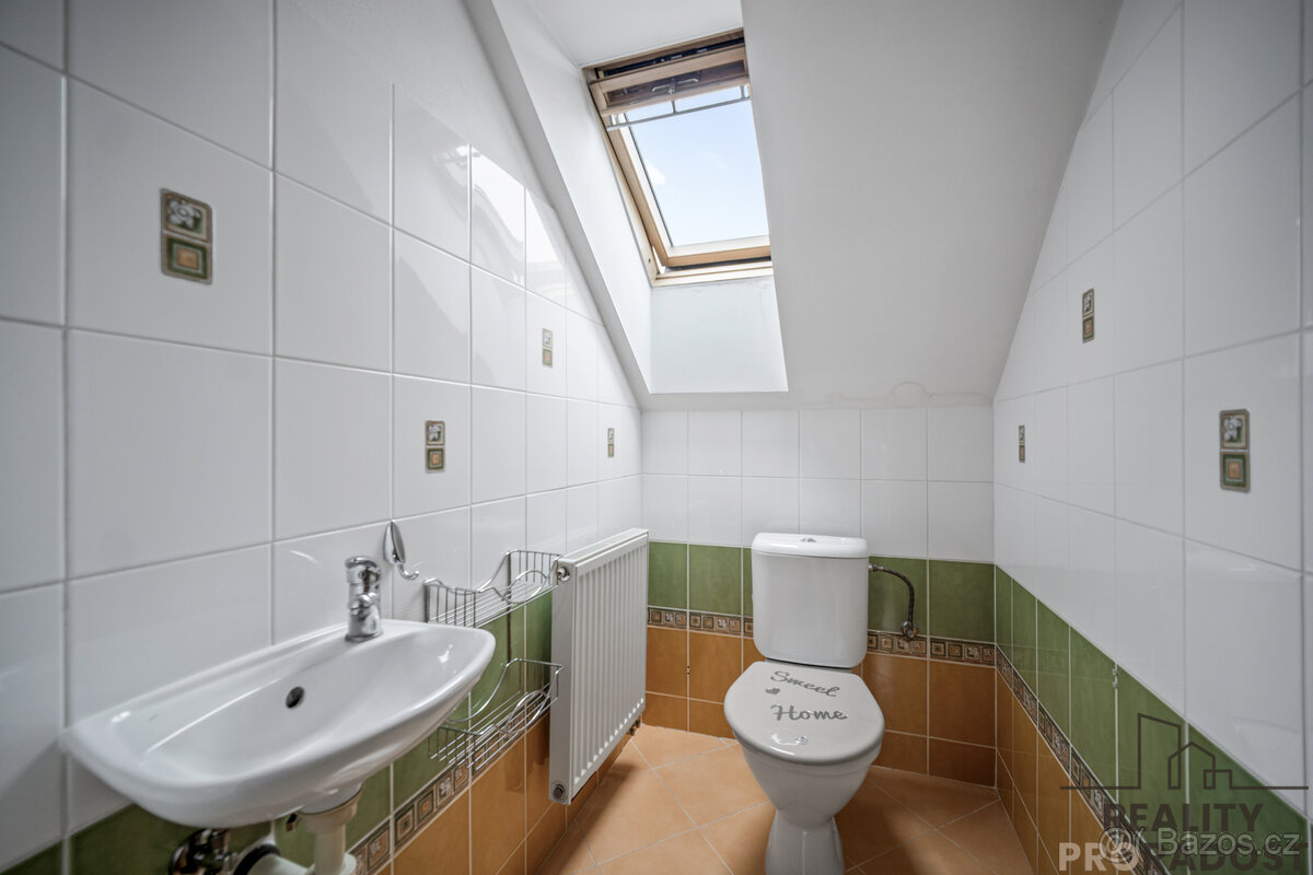 Prodej domu - Hrochův Týnec - 20