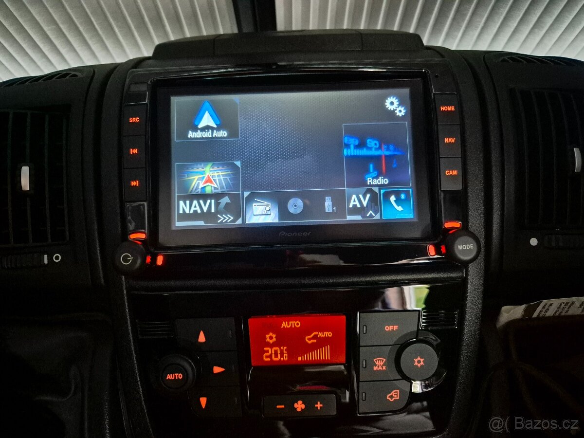 Knaus Live Wave 650 MF - 20