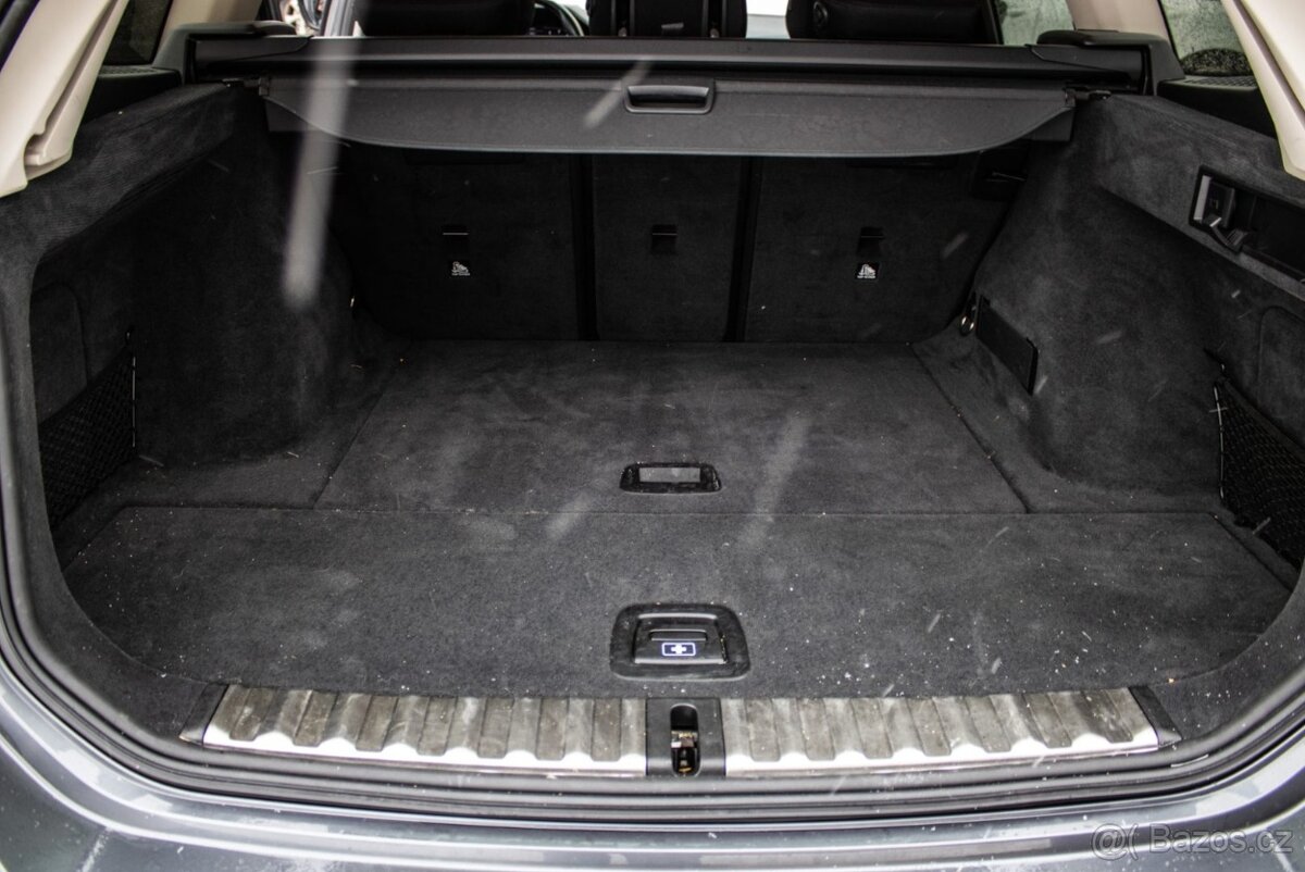 BMW Rad 3 Touring 320d mHEV xDrive - 20