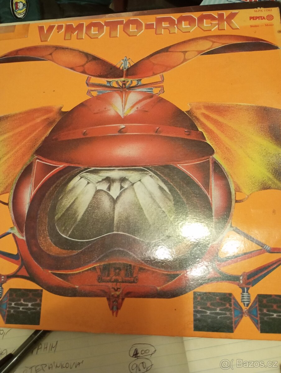 CD,Mc Lp a malý vinyl fota uvnitř - 20