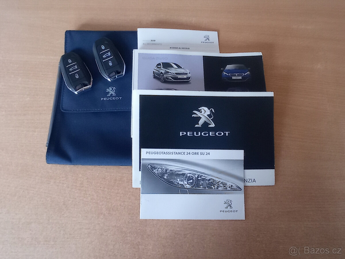 Peugeot 308 1.2i 96kW Navi/Panorama/1Maj - 20