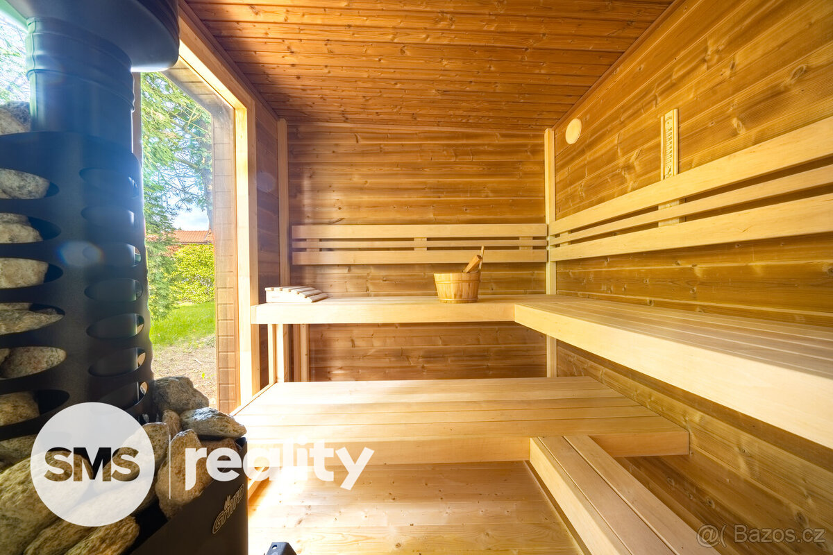 RD 4+1, 225 m2 (včetně garáže a terasy), pozemek 1061 - 20