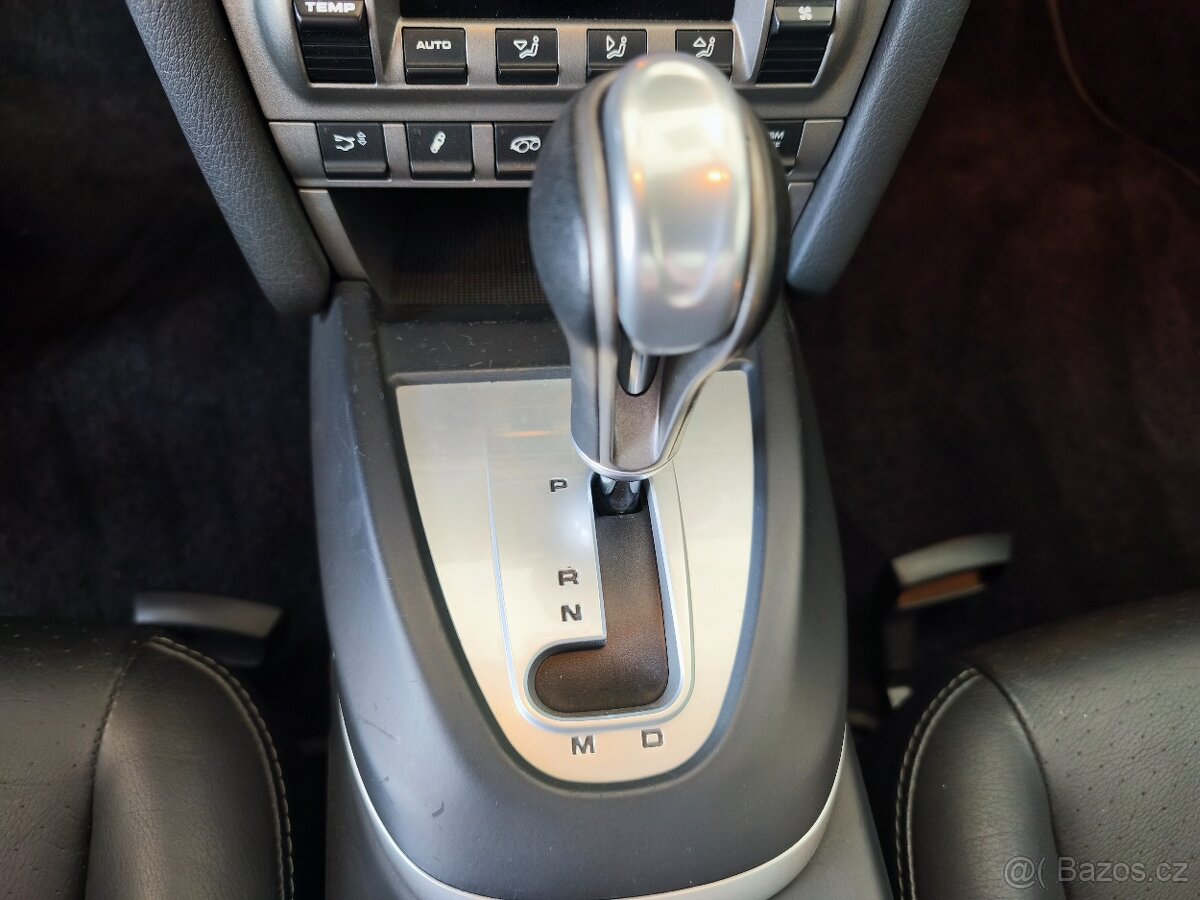 Porsche 911 Carrera S - 20