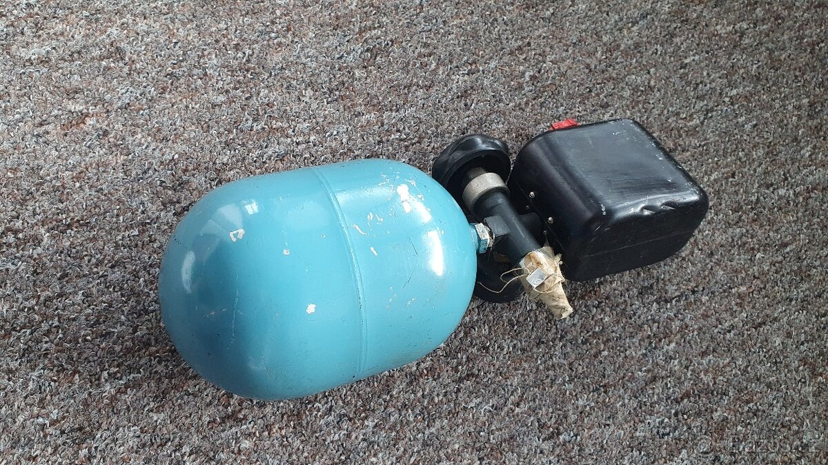 Československý voják 1963, Kyslíkové zařízení KP-21 (КП-21) - 20