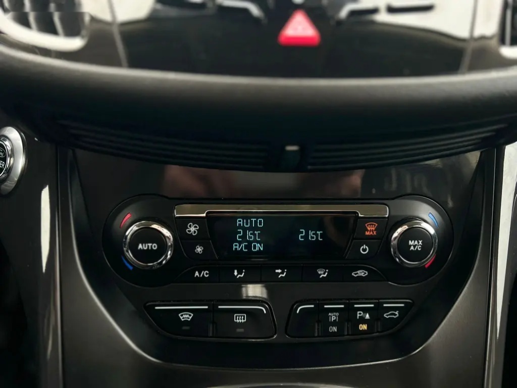 Ford Kuga, Titanium 4x4 2.0DTCi 160 - 20