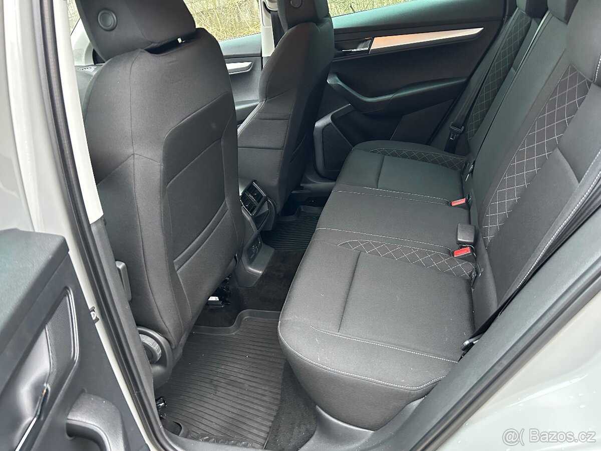 Karoq 1,6 tdi TOP stav, CEBIA, Tažné - 20