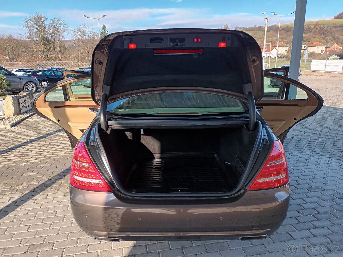 Mercedes-Benz Třídy S 3,0 350CDI,4MAT,ČR,1MAJ,KOLA - 20