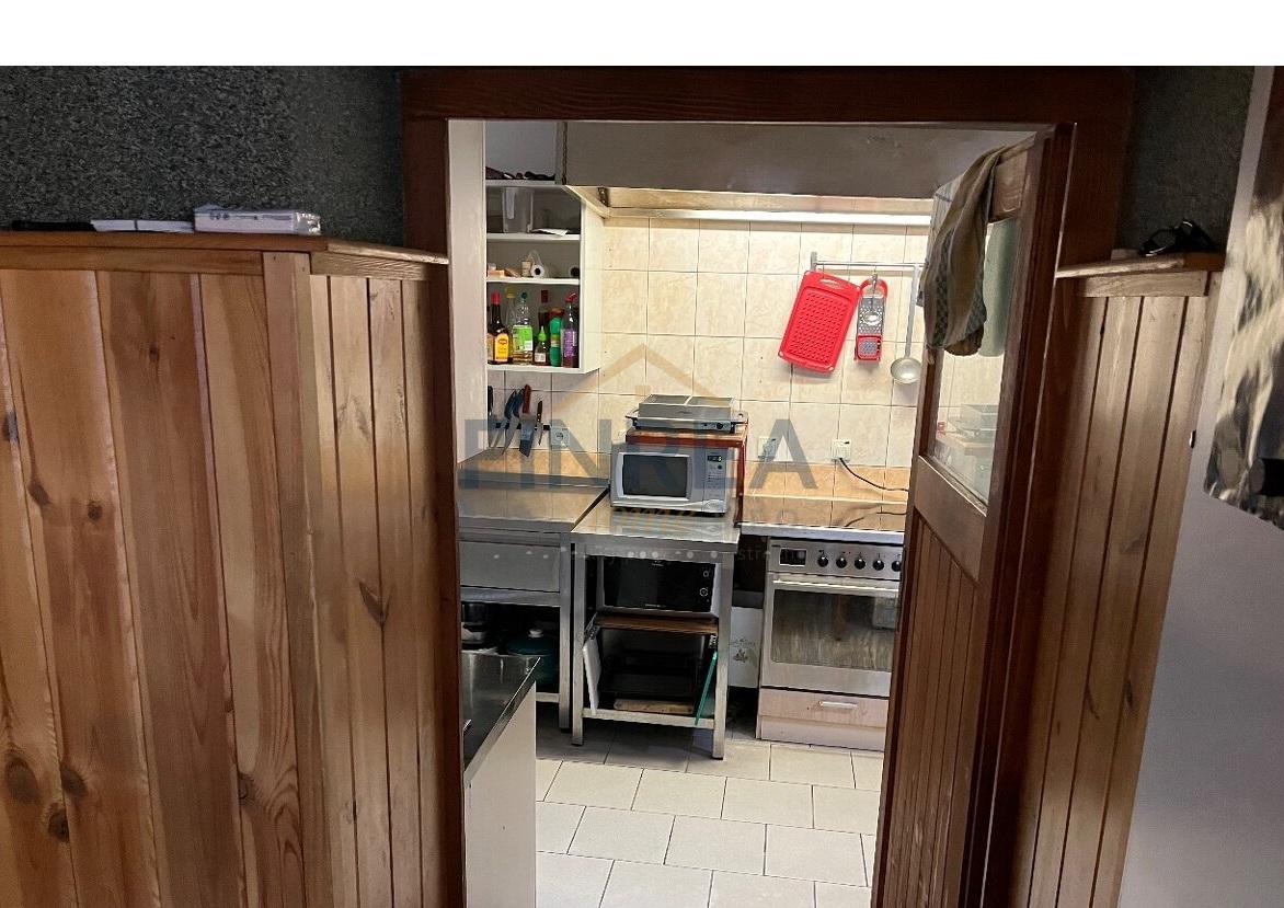 Prodej rodinného domu 5+1 s hospodou, Český Jiřetín, okr. Mo - 20