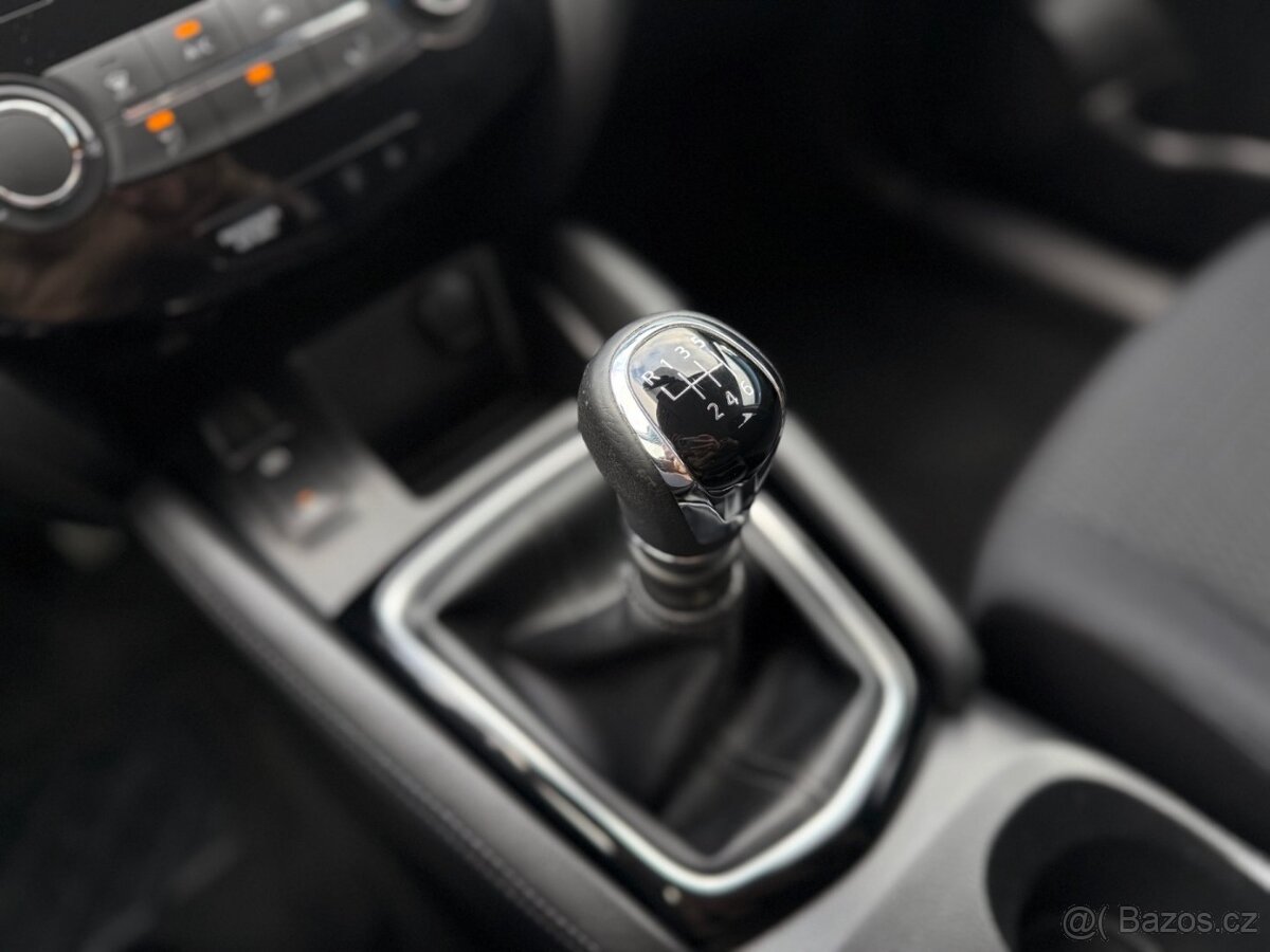 Nissan Qashqai, 1,2DIG-T 85kW, ČR, 1.Maj, Kamera - 20