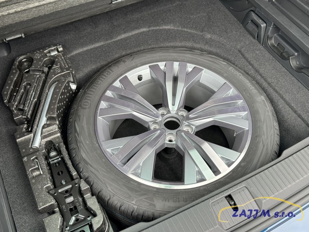 VW Passat Alltrack 2.0TDI 147kw DSG 4/2023 67.000km DPH - 20