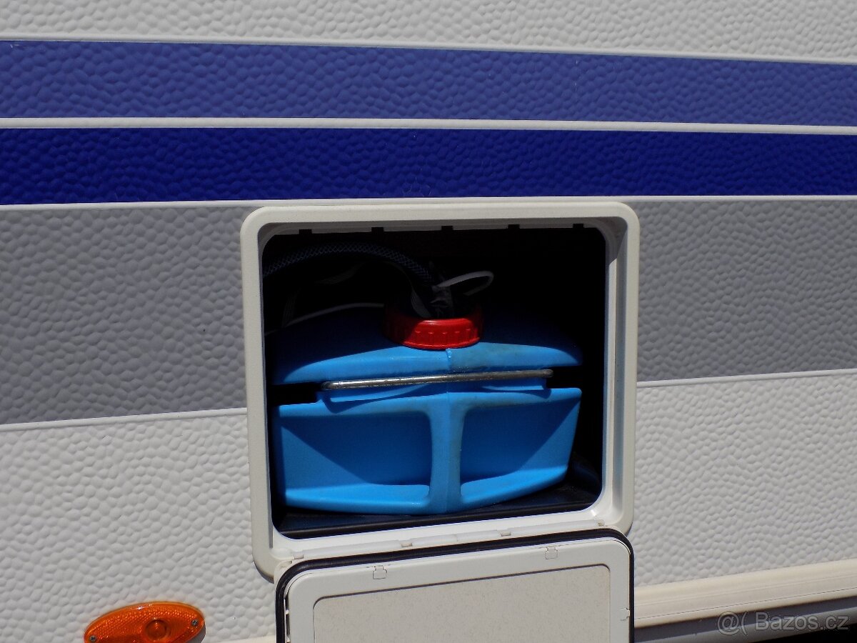 Hobby 410 de luxe, celková hm. 1.200 kg - 20