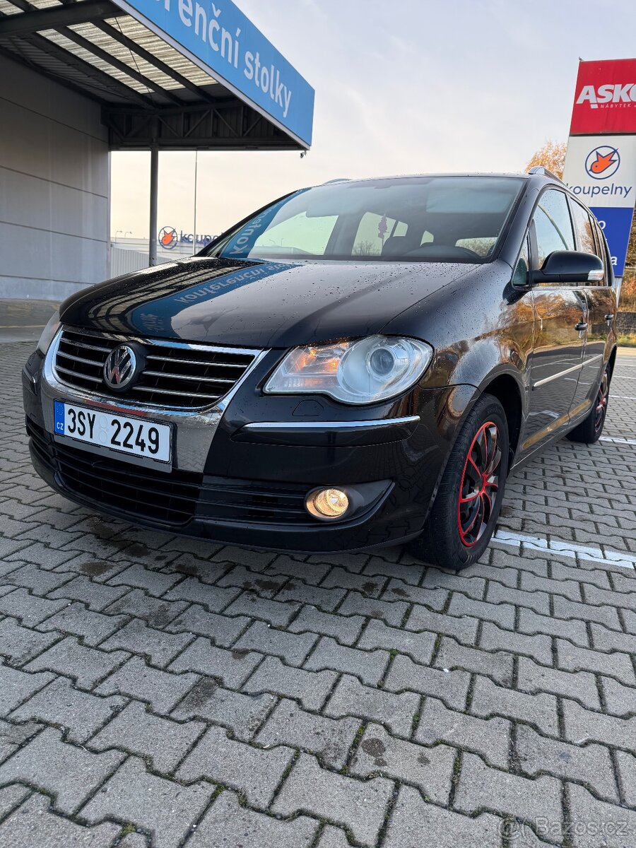 Vw Touran 2.0tdi 103kw rok 11/2007 - 20