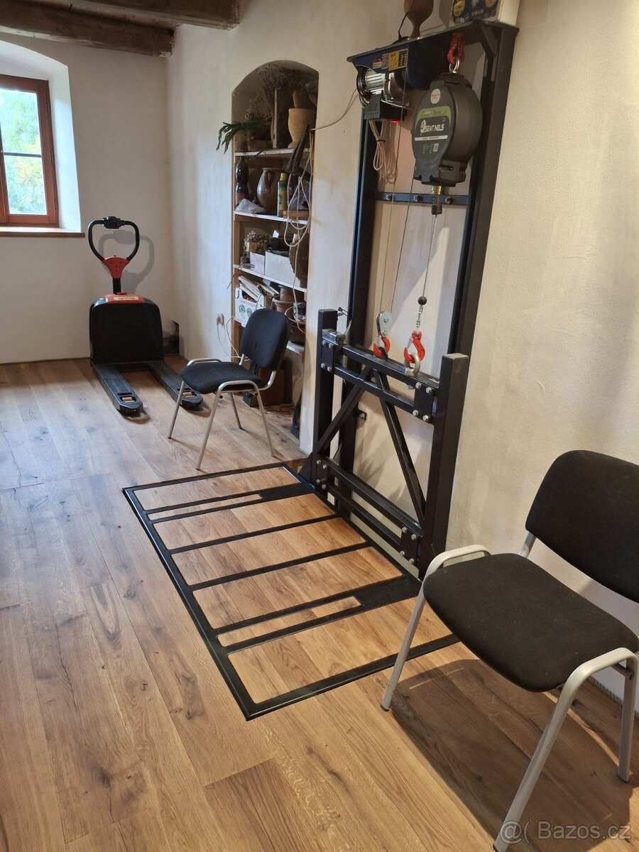 Plošinový výtah ke zdi vrátek zvedák - 20