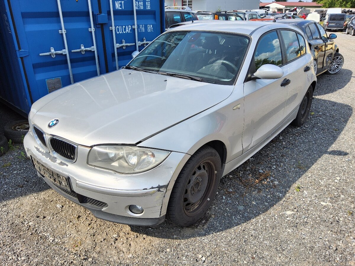 BMW E87 116D 2010 85kW 2,0d KRASNY, malo KM, DILY - 20