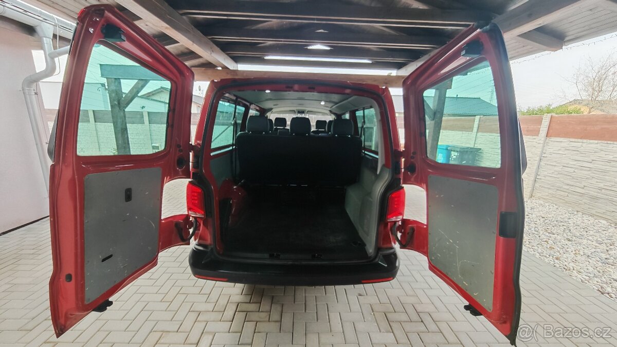 Transportér T6.1 LONG 155tis.km 8 míst 2.0 TDI 110kW 2020 ČR - 20