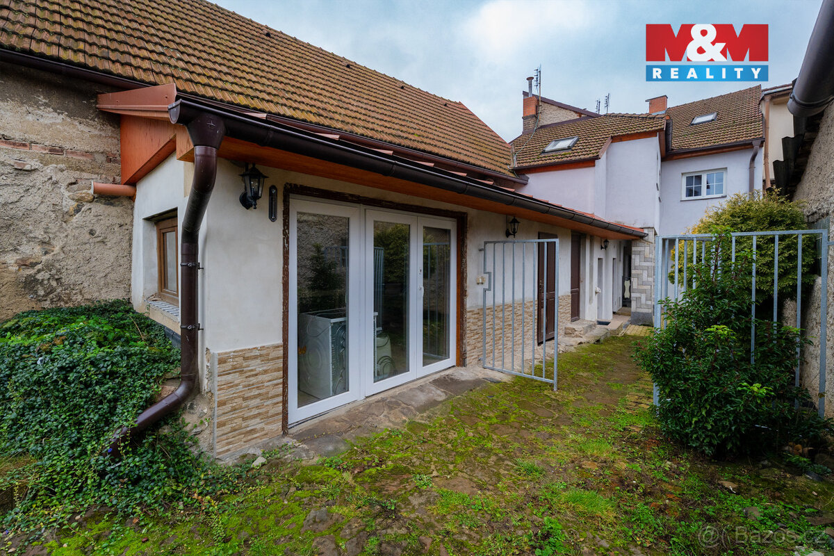 Prodej bytu 4+1 v rodinném domě, 218 m², Velvary - 20