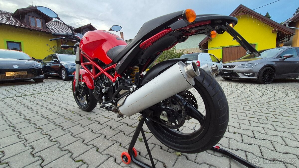 Ducati Monster 695 POUZE 12 600 KM - 20