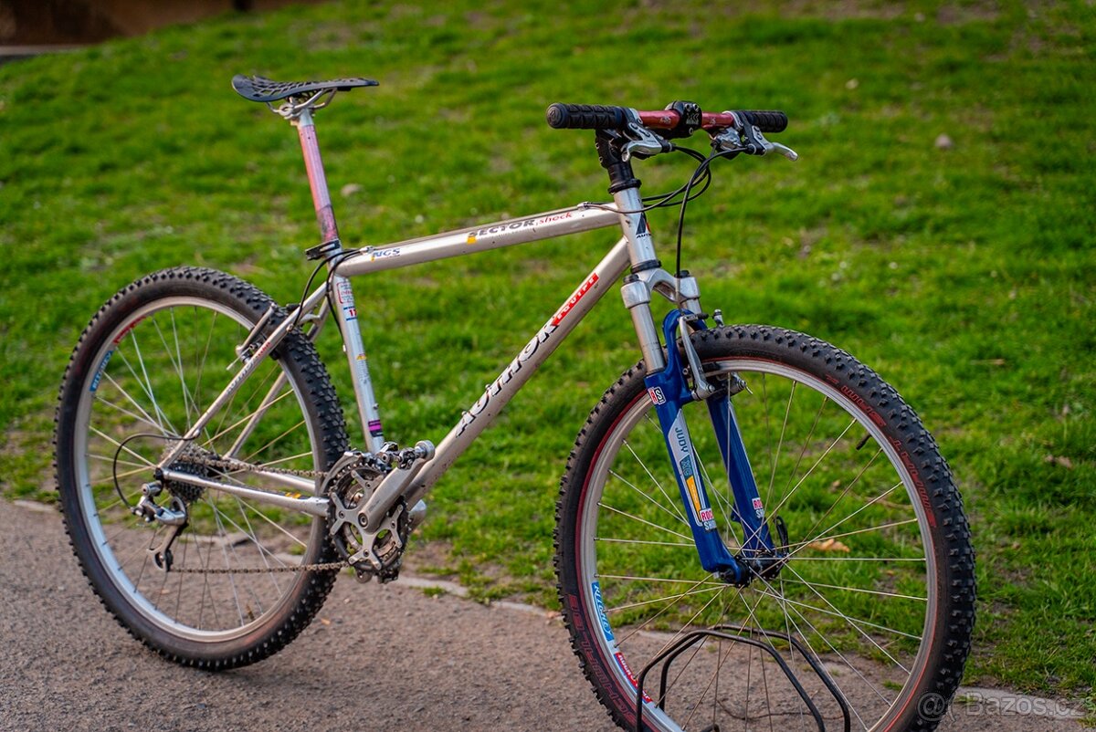 Horské kolo Author Sector Shock - 20