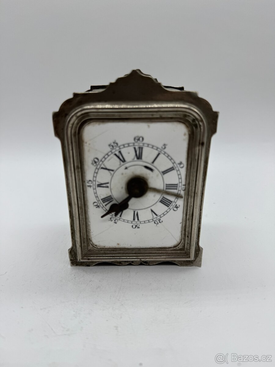 Sběratel nabízí staré budíky - 20