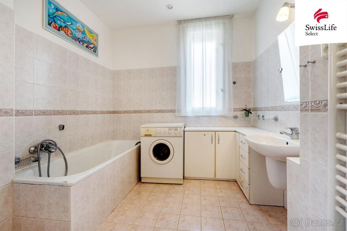 Prodej rodinného domu 204 m2 Branická, Praha - 20