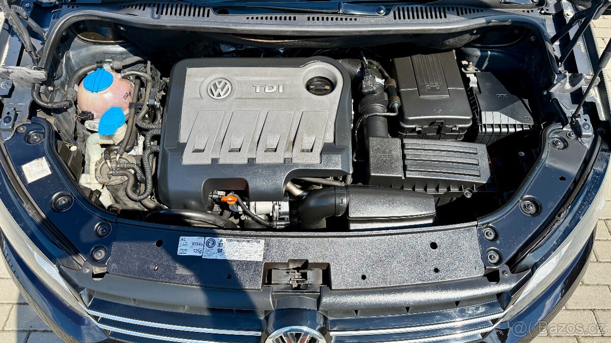 NA PRODEJ 2X //Volkswagen Touran //1.6TDi//77kW//7MÍST// - 20