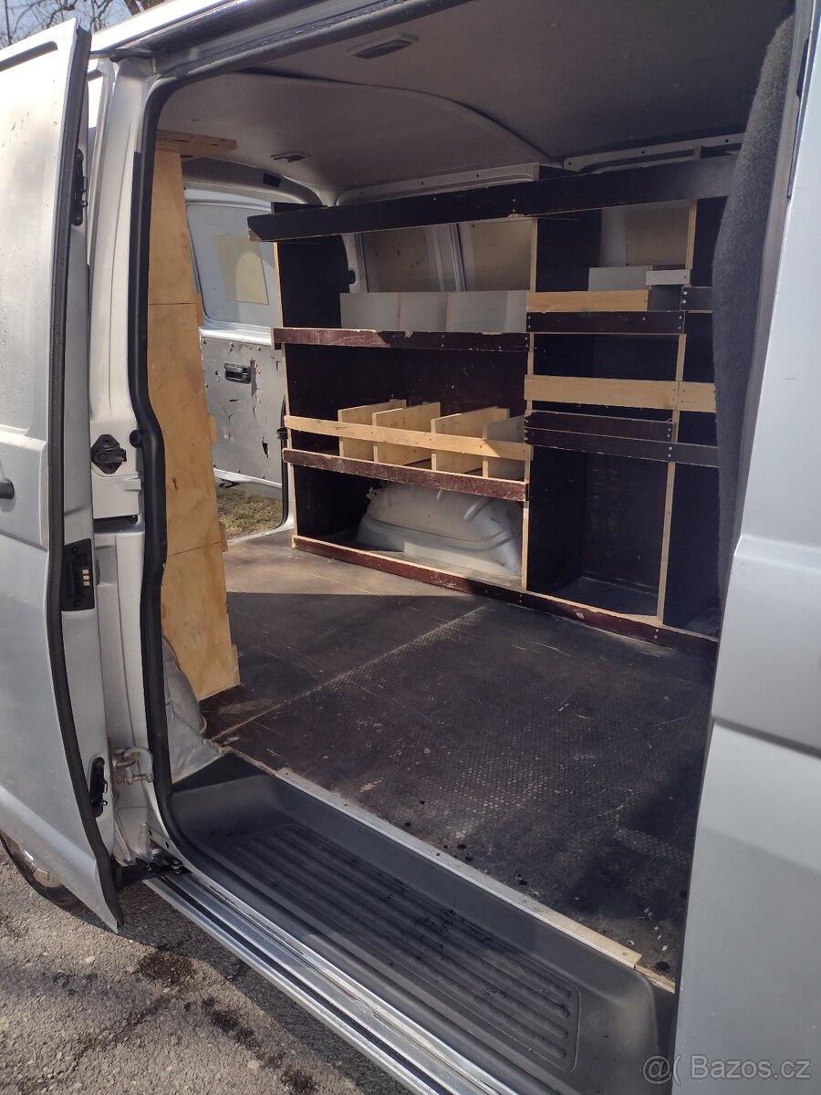 Volkswagen Transporter T5.1 2.0TDI - 20