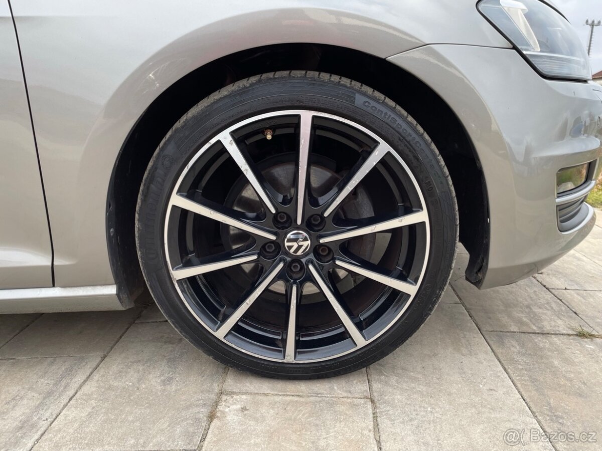 Volkswagen Golf 1.4TSI 103kW DSG2014 Highline-prav.servis-ČR - 20