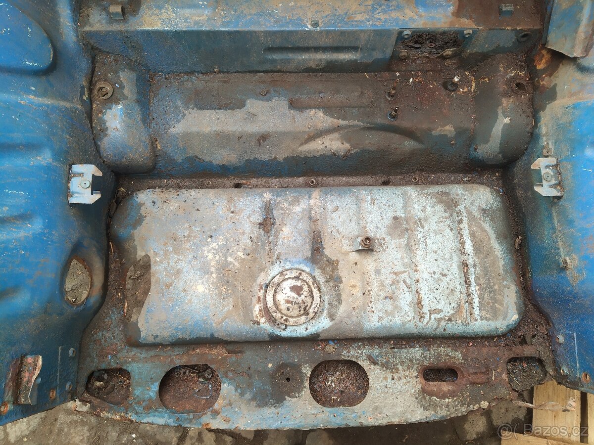 Skelet Škoda 100 110 - 20