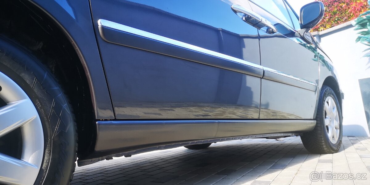 Peugeot 807 2,0 HDI - 100kw. 7 MÍSTNÉ - STYLE - HEZKÝ STAV - 20