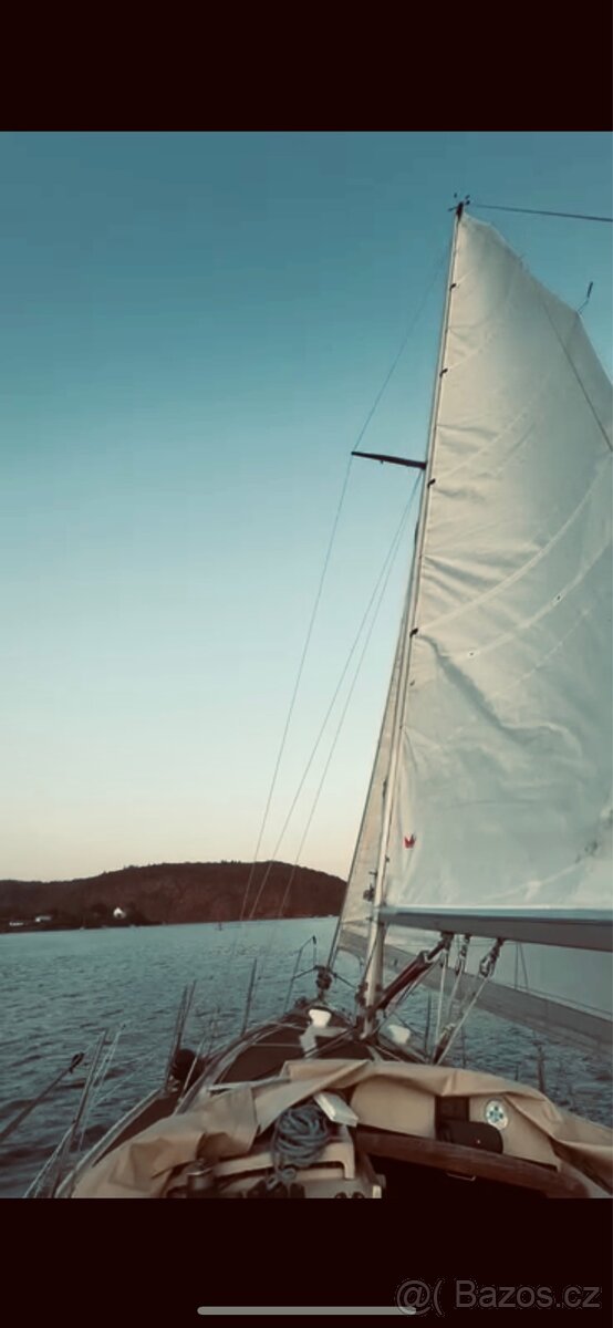 Dánská kajutová plachetnice Bandholm 27 s vlekem - 20
