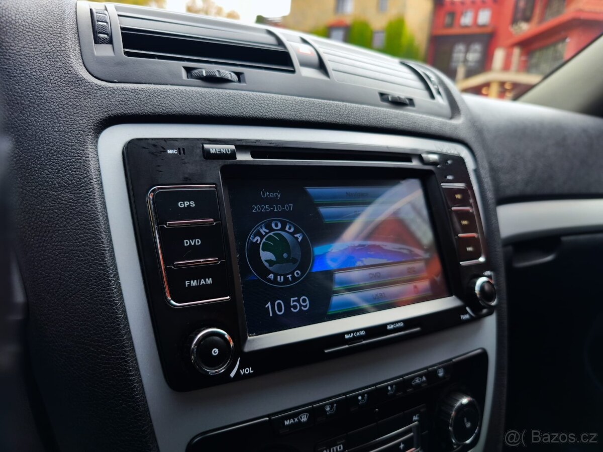 Škoda Octavia Facelift Combi 1,9 TDI 77kw DSG automat - 20