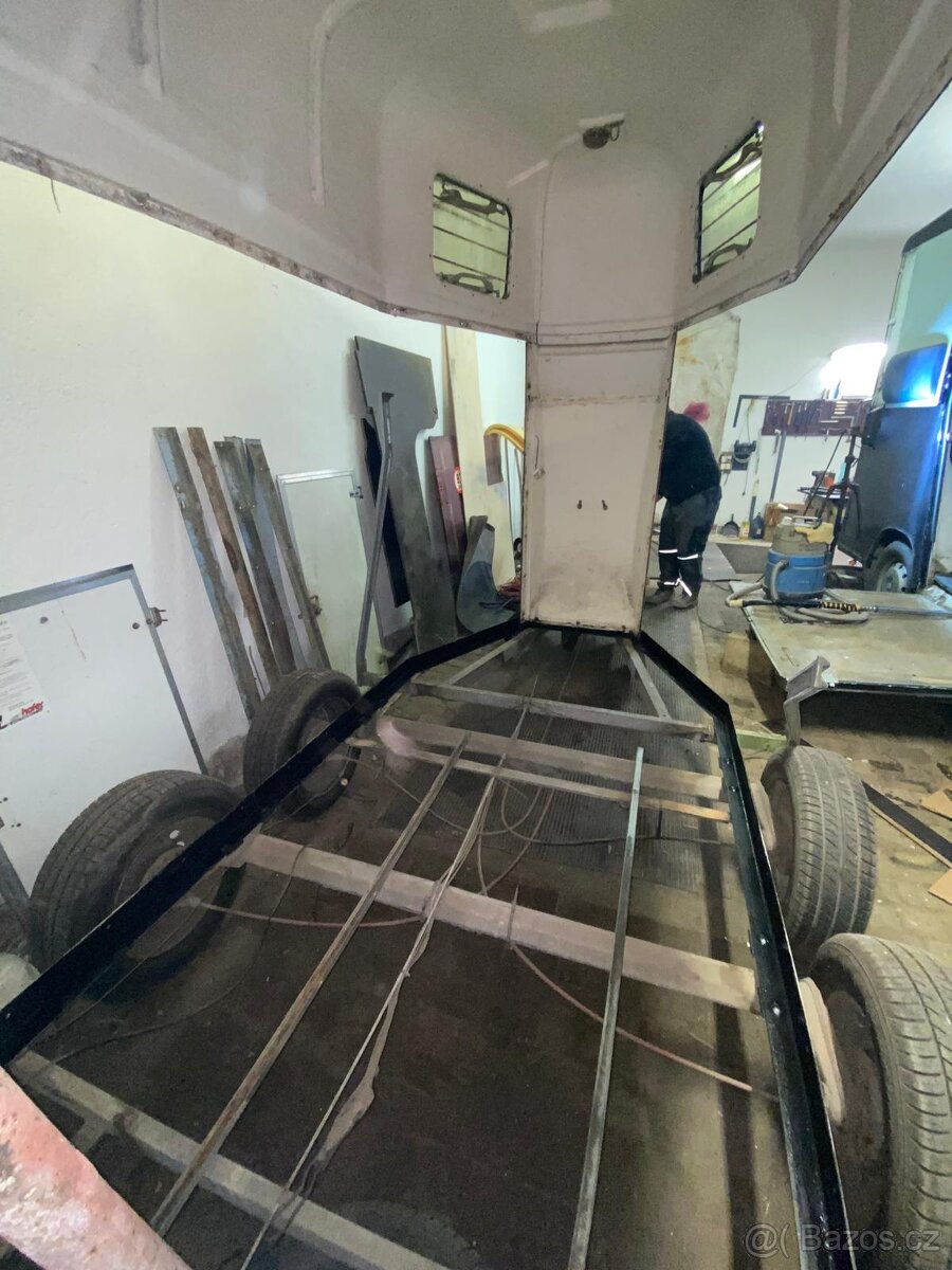 Opravy, servis přívěsů a autopřepravníků - 20