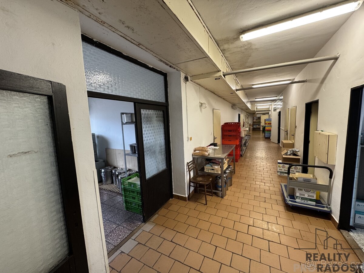 Prodej komerčního skladu - 20