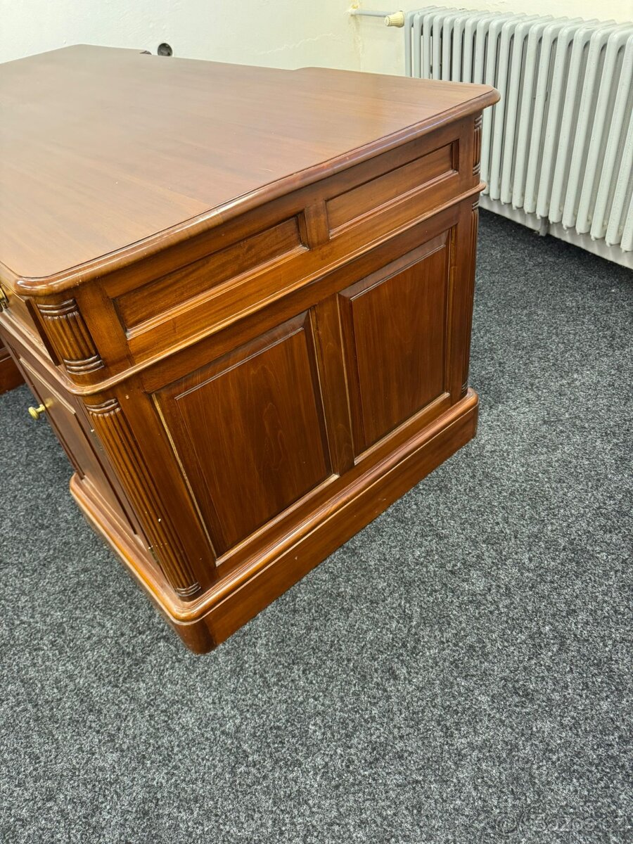 Nábytek z masivu - 20